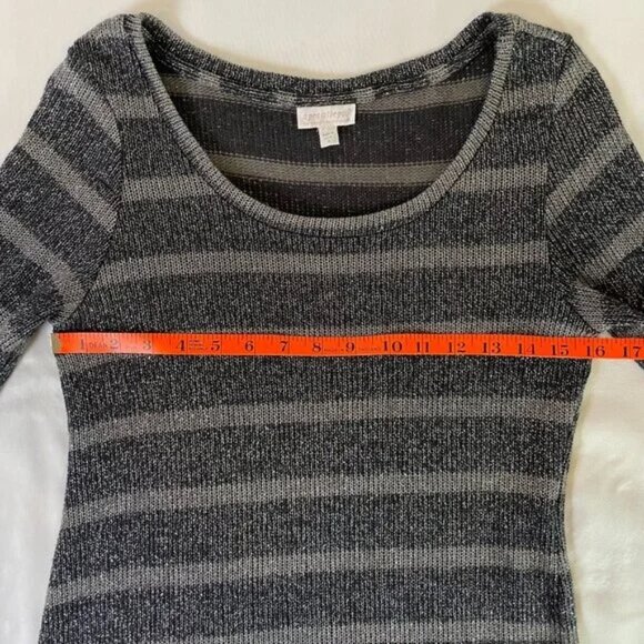 A Pea in the Pod Maternity Tunic Sweater Metallic Gray Stripe Long Sleeve Size S - Picture 4 of 11